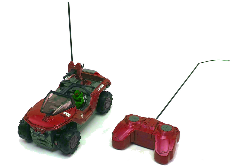 Tyco Halo Warthog Light Reconnaissance Radio Control Vehicle (SRP: $29.99) – The Warthog Light Reconnaissance Radio Control vehicle is fully functional with forward/backward and right/left steering capabilities.